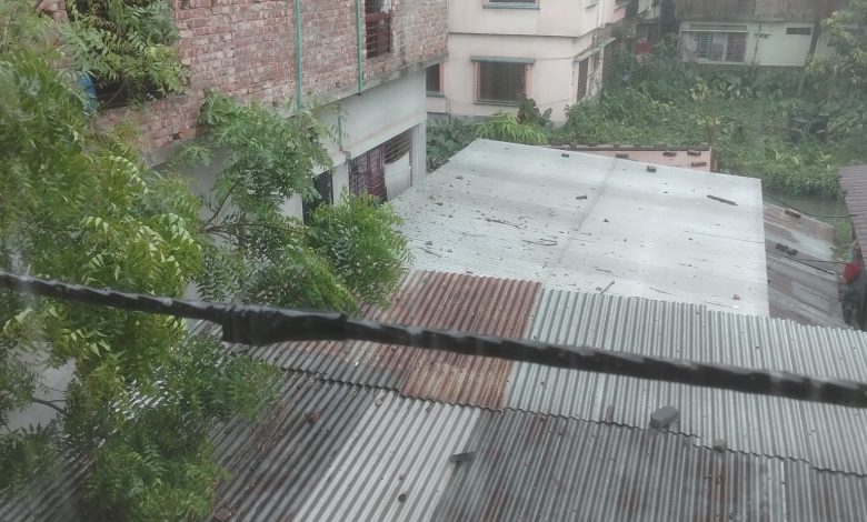 440-volt-power-line-near-the-window