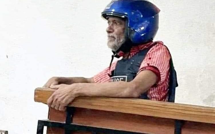 Justice Manik's 'street court'